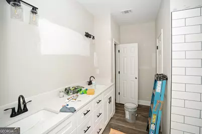 422 Maddox Road, Griffin, GA 30224 - Photo 17