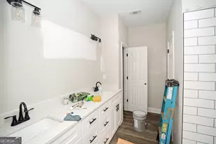 422 Maddox Rd, Griffin, GA 30224 - Photo 17