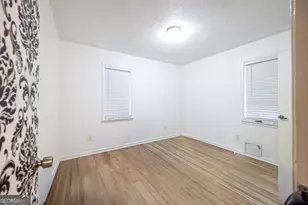 1197 Foster Pl NW, Atlanta, GA 30318 - Photo 7