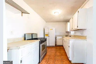 1197 Foster Place NW, Atlanta, GA 30318 - Photo 5