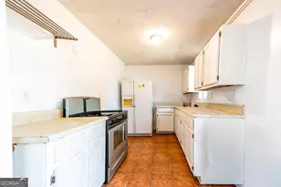 1197 Foster Pl NW, Atlanta, GA 30318 - Photo 5