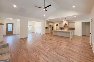 3243 Old Lifsey Springs Rd, Molena, GA 30258 - Photo 9