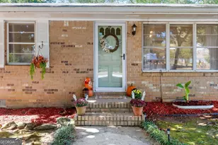 1519 Red Briar Way, Jonesboro, GA 30236 - Photo 3