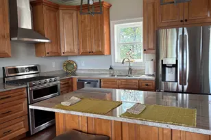 916 Arbor Dr, Lakemont, GA 30552 - Photo 11