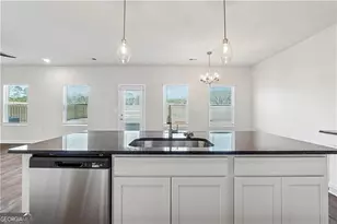 206 Freshwater Ct, Lagrange, GA 30241 - Photo 5