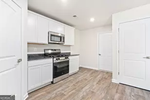 204 Freshwater Ct, Lagrange, GA 30241 - Photo 7