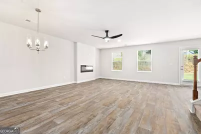 204 Freshwater Court #35E, Lagrange, GA 30241 - Photo 3