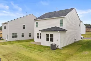 201 Lauritsen Way, Newnan, GA 30265 - Photo 31