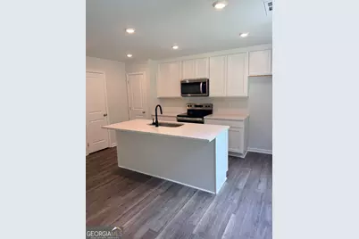 1100 NW Wedgewood Drive, Atlanta, GA 30318 - Photo 7