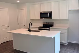 1100 NW Wedgewood Dr, Atlanta, GA 30318 - Photo 7