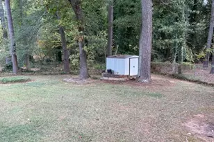 1529 N Columbia Pl, Decatur, GA 30032 - Photo 9