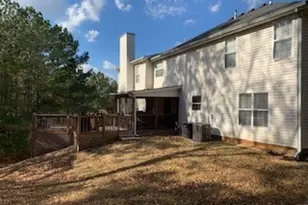 751 Trigg Lake Ct, Stone Mountain, GA 30087 - Photo 5