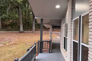 736 Valley Creek Dr, Stone Mountain, GA 30083 - Photo 5