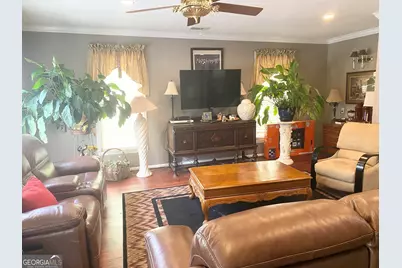 311 Castlegate Road, Macon, GA 31210 - Photo 3