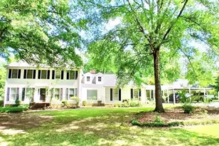 311 Castlegate Rd, Macon, GA 31210 - Photo 1