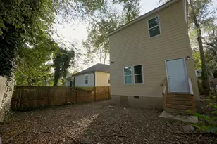 884 SW Coleman St, Atlanta, GA 30310 - Photo 3
