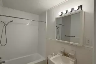 121 S Elm St, East Dublin, GA 31027 - Photo 5