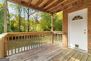 650 Corbin Lake Ct, Atlanta, GA 30350 - Photo 33