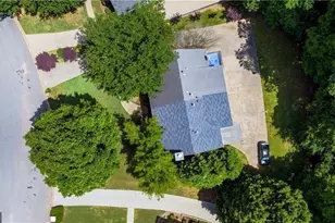 650 Corbin Lake Ct, Atlanta, GA 30350 - Photo 41