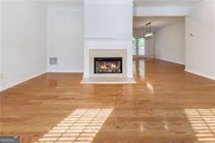 5980 Eagle Tiff Ln, Sugar Hill, GA 30518 - Photo 3