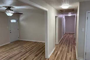 111 Hawthorne Rd, Warner Robins, GA 31093 - Photo 15