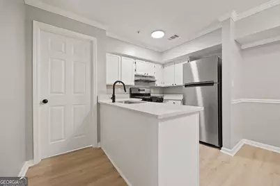 211 Cobblestone Trail, Avondale Estates, GA 30002 - Photo 9