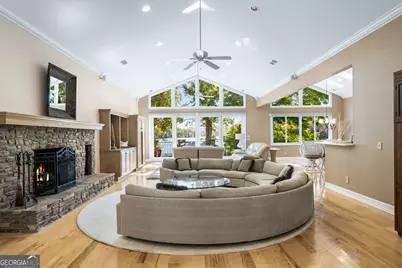 1370 Heathers Cove Circle, Hiawassee, GA 30546 - Photo 11