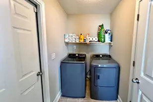 211 Grandview Dr, Hinesville, GA 31313 - Photo 27