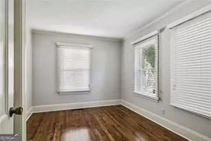 2050 Mercer Ave, College Park, GA 30337 - Photo 17