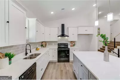 4050 Skyline Drive, Gainesville, GA 30501 - Photo 7