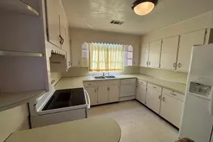 465 Cedar St, Metter, GA 30439 - Photo 25