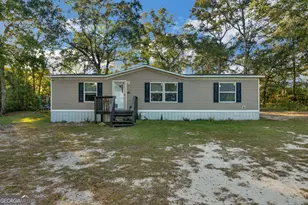 106 Rodman Rd, Jesup, GA 31545 - Photo 5