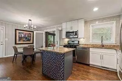 3235 SE Woodview Drive, Smyrna, GA 30082 - Photo 11