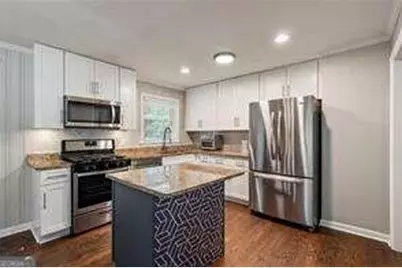 3235 SE Woodview Drive, Smyrna, GA 30082 - Photo 7