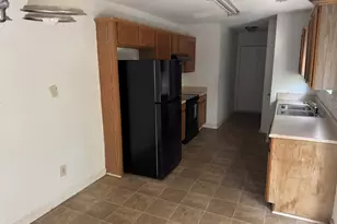 114 Star Lake Dr, Jackson, GA 30233 - Photo 9