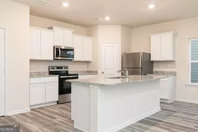 284 Limestone Circle, Conyers, GA 30013 - Photo 7