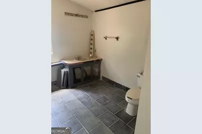 17 Lewis Drive, Lavonia, GA 30553 - Photo 9