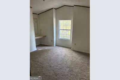 17 Lewis Drive, Lavonia, GA 30553 - Photo 5
