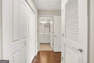 3040 Peachtree Rd NW, Atlanta, GA 30305 - Photo 7