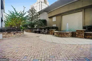 3040 Peachtree Rd NW, Atlanta, GA 30305 - Photo 17