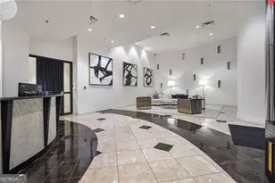 3040 Peachtree Rd NW, Atlanta, GA 30305 - Photo 15