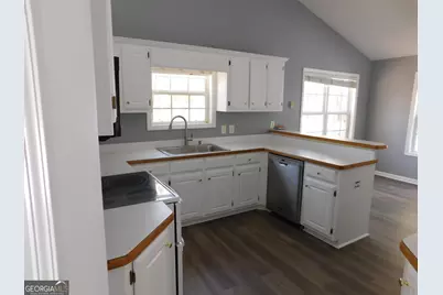 2614 Carolina Court, Bethlehem, GA 30620 - Photo 3