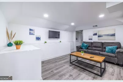 1122 Elaine Drive #B, Forest Park, GA 30297 - Photo 9