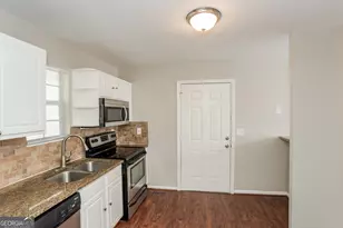 1234 Justin Ln, Lithonia, GA 30058 - Photo 5