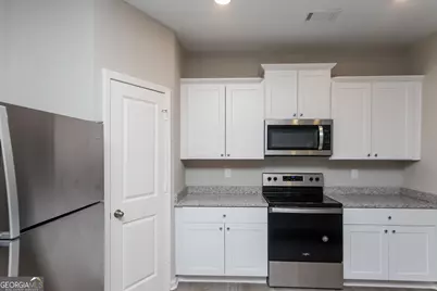 318 Augusta Woods Drive, Villa Rica, GA 30180 - Photo 5