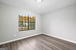 6706 Bent Creek Dr, Rex, GA 30273 - Photo 11