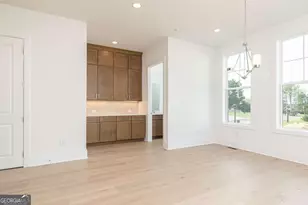 2186 Crestview Dr, Brookhaven, GA 30319 - Photo 13