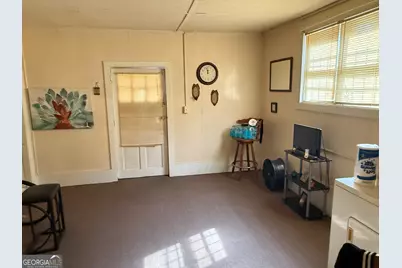 616 S Harlem Circle, Lagrange, GA 30241 - Photo 11