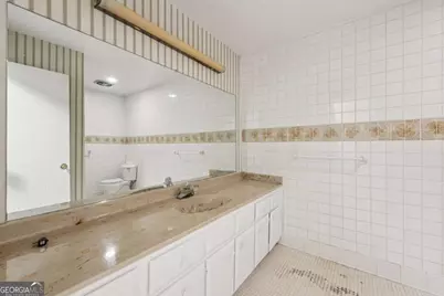 7080 Riverside Drive, Sandy Springs, GA 30328 - Photo 33