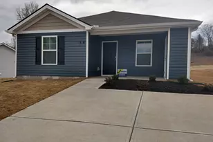 51 Lk Ter Dr, Lafayette, GA 30728 - Photo 1